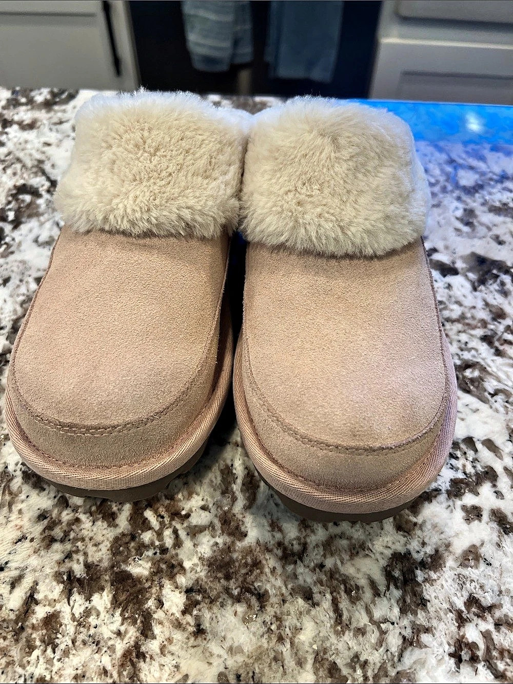 Kookaburra by Ugg Platform Slippers in pink